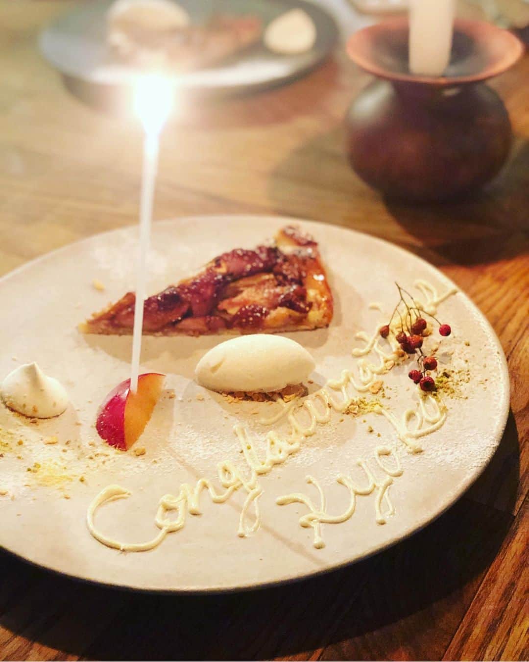 湯浅喬子さんのインスタグラム写真 - (湯浅喬子Instagram)「congratulations kyoko. . ブランドを立ち上げてから たくさんの方にお祝いして頂いてて 凄く嬉しい気持ちで一杯です😗💕 . 可愛いお姉様方にお祝いしてもらいました🥂 #congratulations#eatrip」9月23日 21時51分 - kyorco