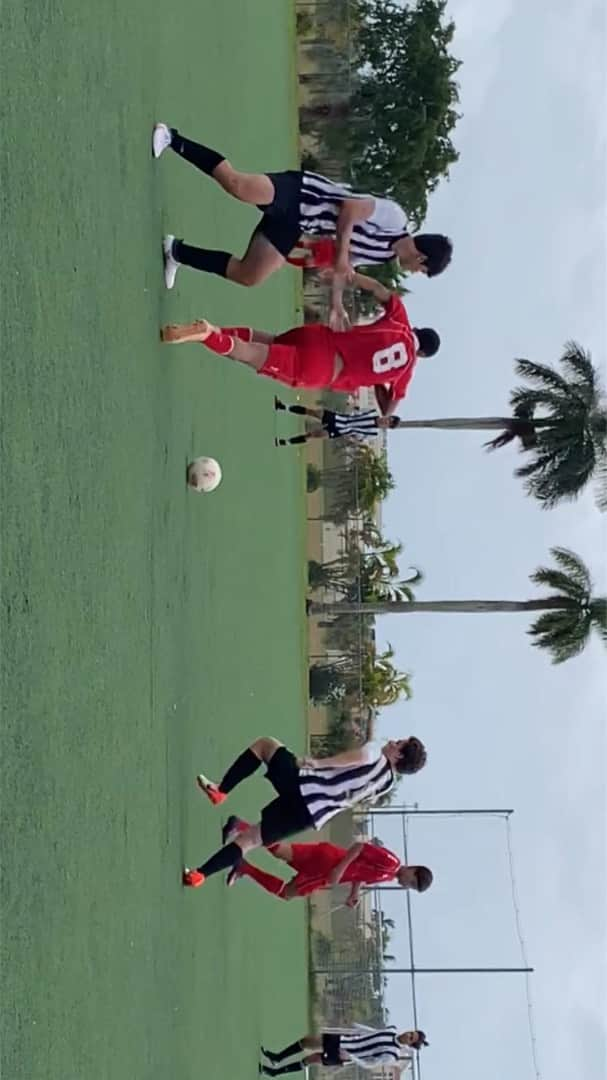 Mia Diazのインスタグラム：「Juventus Ravanelli Game against Kendall Hammocks Lightning .  IGTV watch it the entire Clíp 📺」