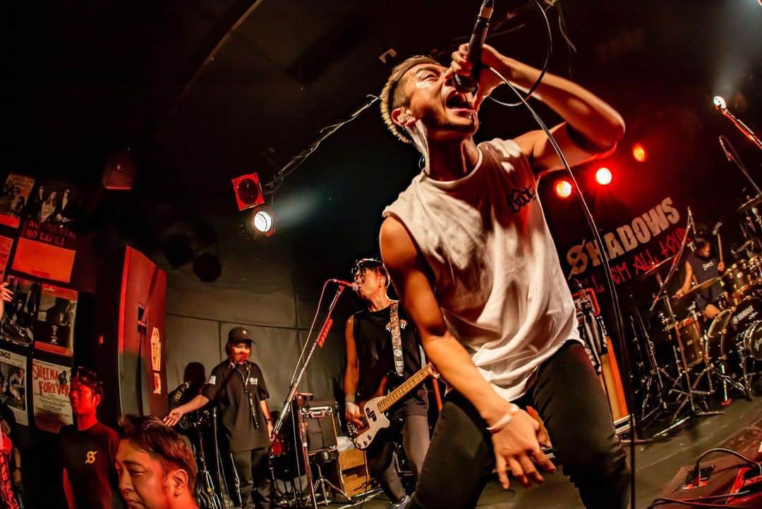 TOTALFATさんのインスタグラム写真 - (TOTALFATInstagram)「【TOTALFAT】 SHADOWS "SELL 'EM ALL TOUR Ⅱ" 福岡CB ありがとうございました！！ photo by @TAKA_tallman」9月23日 22時10分 - totalfat_japan
