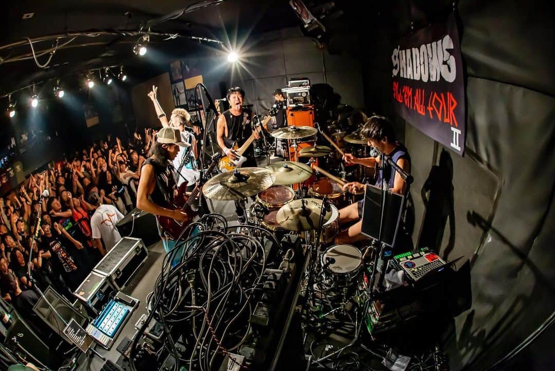 TOTALFATさんのインスタグラム写真 - (TOTALFATInstagram)「【TOTALFAT】 SHADOWS "SELL 'EM ALL TOUR Ⅱ" 福岡CB ありがとうございました！！ photo by @TAKA_tallman」9月23日 22時10分 - totalfat_japan