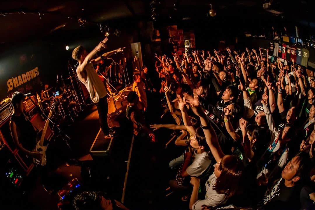 TOTALFATさんのインスタグラム写真 - (TOTALFATInstagram)「【TOTALFAT】 SHADOWS "SELL 'EM ALL TOUR Ⅱ" 福岡CB ありがとうございました！！ photo by @TAKA_tallman」9月23日 22時10分 - totalfat_japan