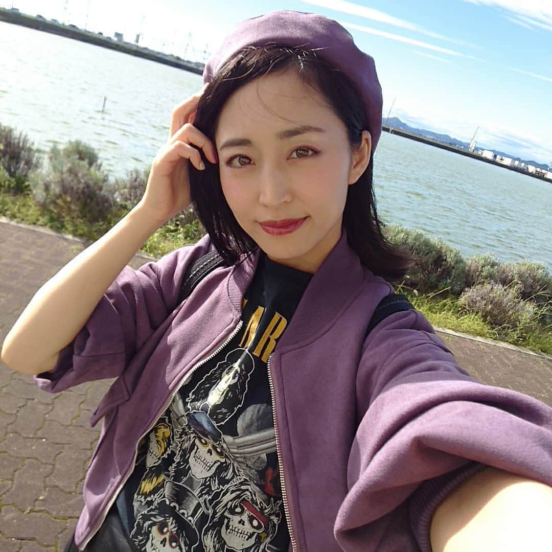 Yukiさんのインスタグラム写真 - (YukiInstagram)「It's a windy day. How's the weather in your area?  jacket & beret @17kg_official  #D_Drive #yuki #windy #gunsnroses #fashion #rock」9月23日 22時20分 - d_drive_gt_yuki
