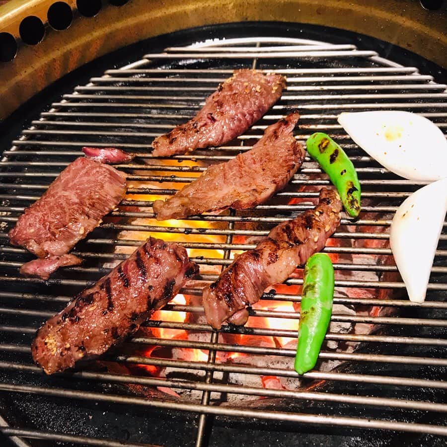 Q太郎さんのインスタグラム写真 - (Q太郎Instagram)「#浦和#elan#エラン#仕事前に#食事#肉#焼肉#釜炊きご飯#カルビ#ロース#ネギ塩タン#ホルモン」9月23日 22時24分 - qtaro.jun