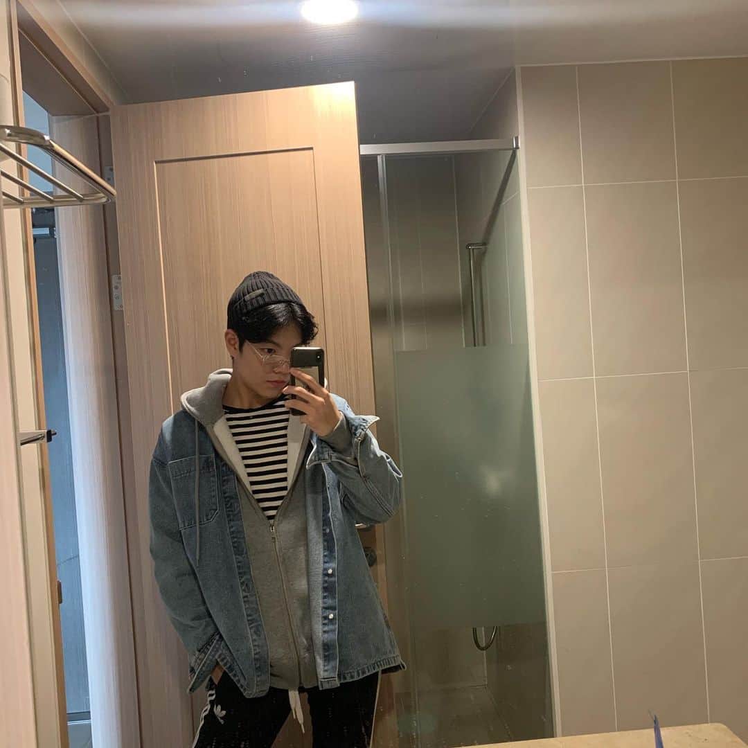 チ・ミンヒョクのインスタグラム：「Today was my B-day!! So many people congratulated me😭😭 Thanks everyone and I always love you all❤️ #HBD#🥳」
