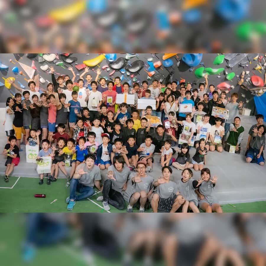 三浦絵里菜のインスタグラム：「9/21 @bouldering_gym_share の5周年コンペ🌻 合宿後の疲労感はやばかったけど 10代に混ざって最年長がんばったー笑 6位？だったけど、すごーーーく楽しかった🙆‍♀️✨ @ayane_da9 誘ってくれてありがとうー🌼 はまさんがセッターのおかげでめちゃめちゃ美味しいフルーツも頂けて幸せです🍐🍇🍑 #ツェア  #草コンペ最高  #おじゃましました」