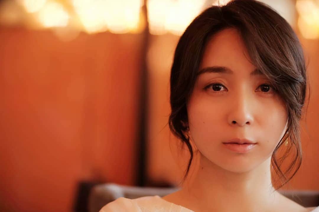 柚月美穂のインスタグラム：「#randompic . . . ☕&💡 . . . #柚月美穂 #Japanese #Actor #cameraman #camerawoman #picoftheday #instagood #fashion #happy #followme #follow #art #me #instadaily #style #photography #fun #instalike #igersInstagrammers #photo #tokyo」