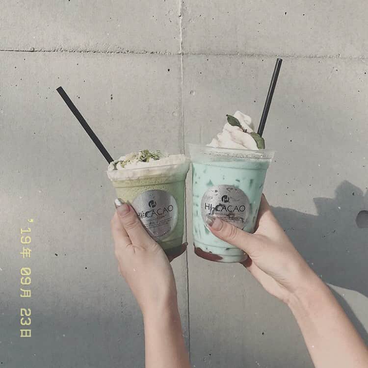 「SNOW」顔認識カメラアプリのインスタグラム