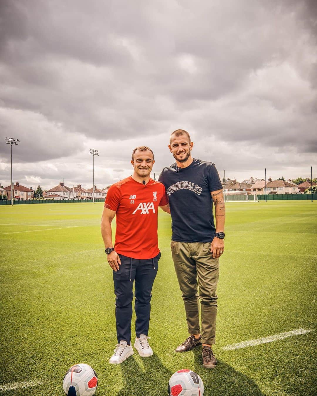 ムラデン・ペトリッチのインスタグラム：「Petric Face to Face mit @shaqirixherdan jetzt im IGTV. #liverpool #liverpoolfc #reds #melwood #championsleague #england」