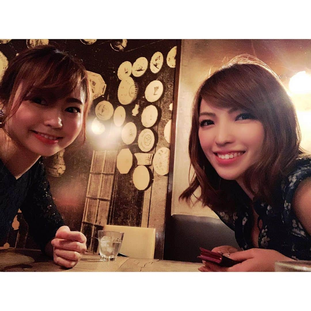 浅田梨奈さんのインスタグラム写真 - (浅田梨奈Instagram)「久々女子会💄👗👠 #ボウリング #プロボウラー #浅田梨奈 #女子会 #りさきみりな #けあき不在 #イタリアン #ディナー #話が止まらない #時間が足りないね #例のプリン #二層カフェラテ #雰囲気良きカフェ #可愛い先輩 #いつもいつもすみません #リフレッシュday」9月23日 23時44分 - asdrn528