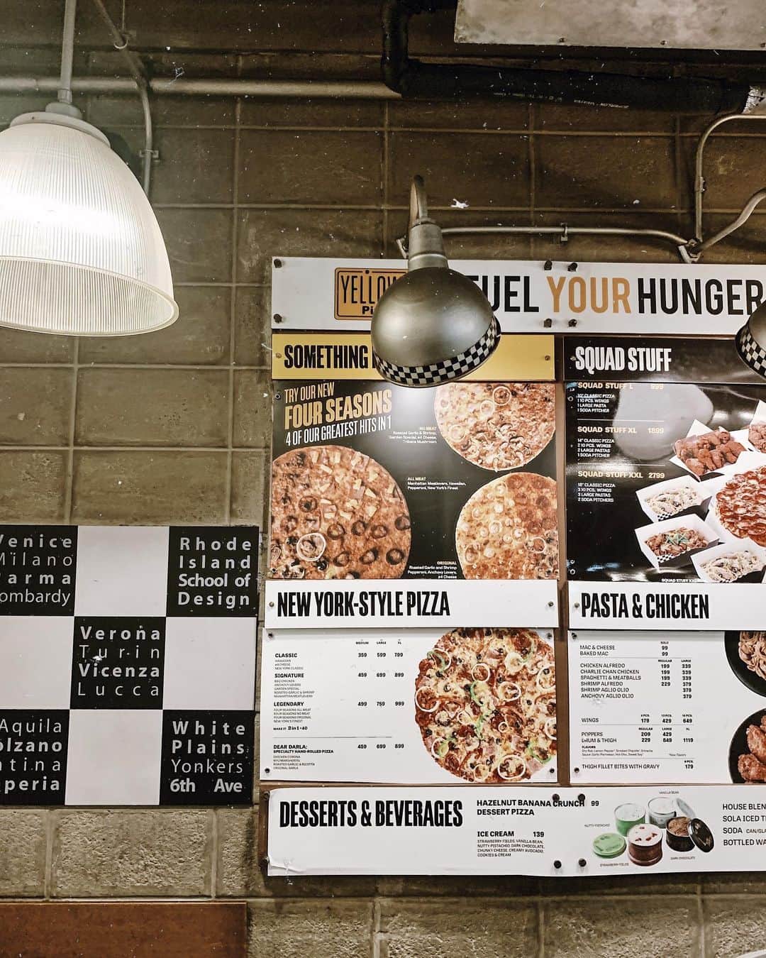 島野ミキさんのインスタグラム写真 - (島野ミキInstagram)「・ ・ 📍yellow cab pizza #pizza をテイクアウトしてみんなでピザパーティ🍕🍕🍕😝 ここのピザ美味しかった🤤❤️ 友達同士で留学ってこーゆーのを楽しめるからいいよね❤︎ ・ ・ @firstclasscebu #食べログ#食レポ#ピザ#restaurant#BTC#food #firstclasscebu#ファーストクラスセブ#simonmethod#サイモンメソッド#日本人による日本人のための#ゼロから始める英会話#留学語学学習 #英語勉強法 #英会話レッスン#留学生活#Life#Lifestyle#学生#English#Studie#school#セブ島#フィリピン#Philippine#🇵🇭#学生#女子会#仲良し#Life#lifestyle」9月23日 23時53分 - miki_shimano