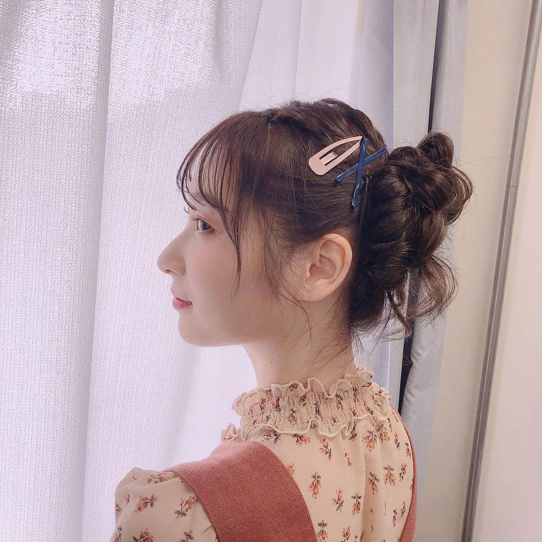 山下七海さんのインスタグラム写真 - (山下七海Instagram)「髪型はこんなでした🍓🍓 #ココどこ #ヘアメイク」9月24日 0時48分 - aishite773