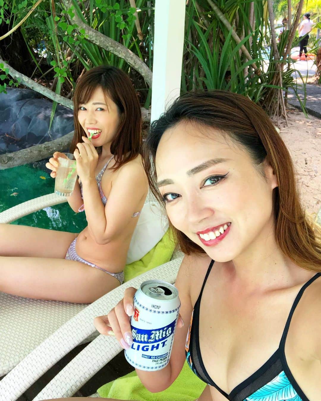 石田美奈子さんのインスタグラム写真 - (石田美奈子Instagram)「ℂ𝕖𝕓𝕦. . 寝る前にもう1投稿☺︎ 旅行中ずっと良いお天気で、全てが最高な旅🧡 今回の旅行、セブ島にしてよかったです(๑❛ᴗ❛๑) . 旅行中の @aki_0607 とのガールズトーク(←30代だけど)も楽しすぎてひたすら笑ってる🤣 フィリピンのビール #サンミゲル たくさん飲んだなぁ🍺✨ . ✈️ → #minako_trip . #cebu #セブ島 #マクタン島 #女子旅」9月24日 1時08分 - mminakooo