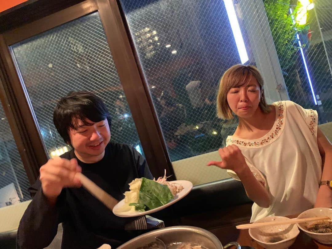 手島優さんのインスタグラム写真 - (手島優Instagram)「朗らかなお誕生日会🎂  マセキ芸能社の先輩後輩のやりとりを目の前におもしろき時間💕お腹痛い🤣🌈✨ ゆーびーむの思う「幸せ」という幸せを全てガッチリキャッチが私の願いです⭐️ #ゆーびーむ #三四郎相田 さん #マセキ芸能社  #先輩後輩 #主役より先に火消しちゃう先輩 #いい関係ですね」9月24日 1時10分 - tejimayuu0827