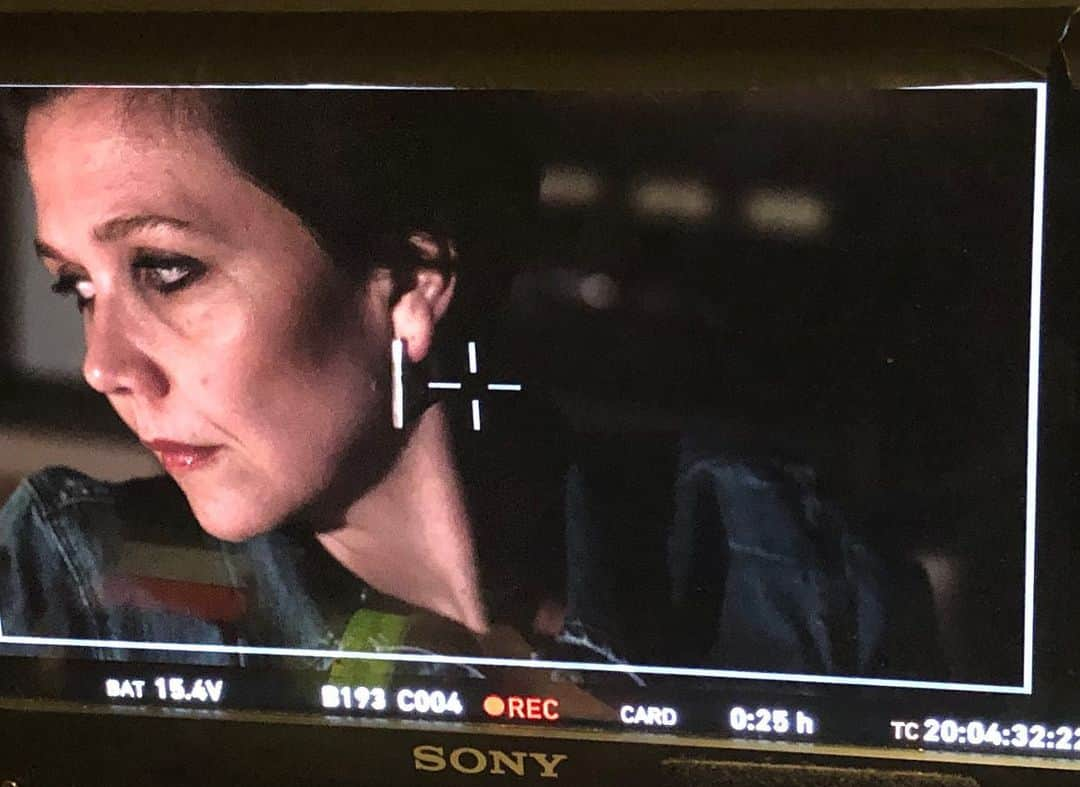 マギー・ジレンホールさんのインスタグラム写真 - (マギー・ジレンホールInstagram)「I’m really proud of the episode tonight....@hbo #TheDeuce」9月24日 12時45分 - mgyllenhaal