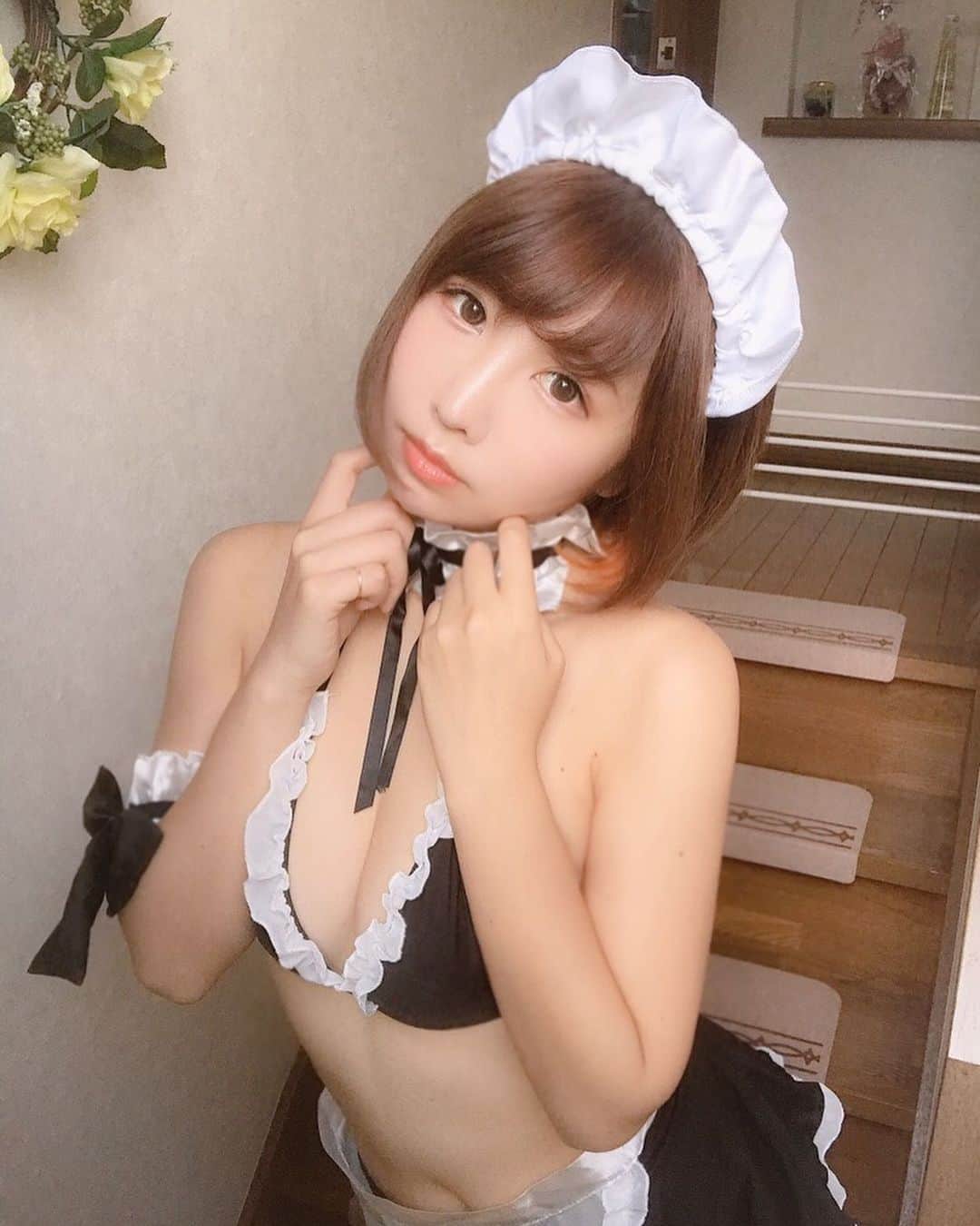 しらほしなつみさんのインスタグラム写真 - (しらほしなつみInstagram)「❤︎ 「あら、ご主人。ネクタイが曲がっていてよ？」 えちメイド！ ランチェキに入れた写メは全て消してるんだけどこれだけは残しちゃった❤️ごめんね(=ﾟωﾟ)ﾉ ・ #メイド服 #maid #コスプレ #コスプレイヤー #cosplay #cosplayer #japanesegirl #角色扮演 #kawaii #角色扮演者 #粉我 #しらほしなつみ #短发」9月24日 13時10分 - shirahoshi.natsumi