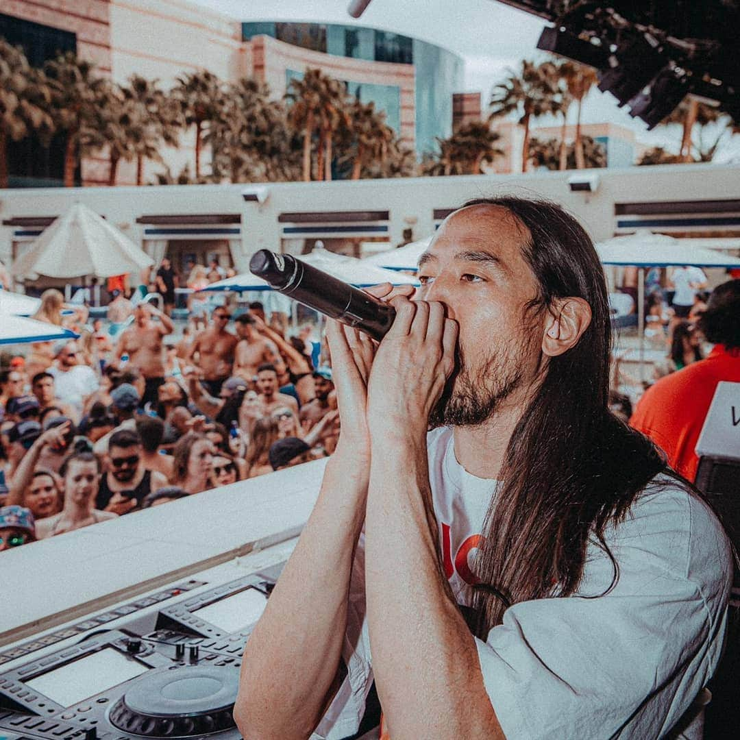 スティーヴ・アオキさんのインスタグラム写真 - (スティーヴ・アオキInstagram)「I lost my voice this weekend cuz of shows like these. Thank u Las Vegas for always bringing ur A game! @hakkasanlv @wetrepublic」9月24日 13時34分 - steveaoki