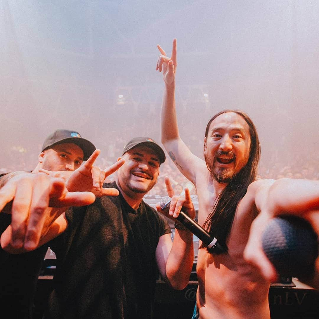 スティーヴ・アオキさんのインスタグラム写真 - (スティーヴ・アオキInstagram)「I lost my voice this weekend cuz of shows like these. Thank u Las Vegas for always bringing ur A game! @hakkasanlv @wetrepublic」9月24日 13時34分 - steveaoki