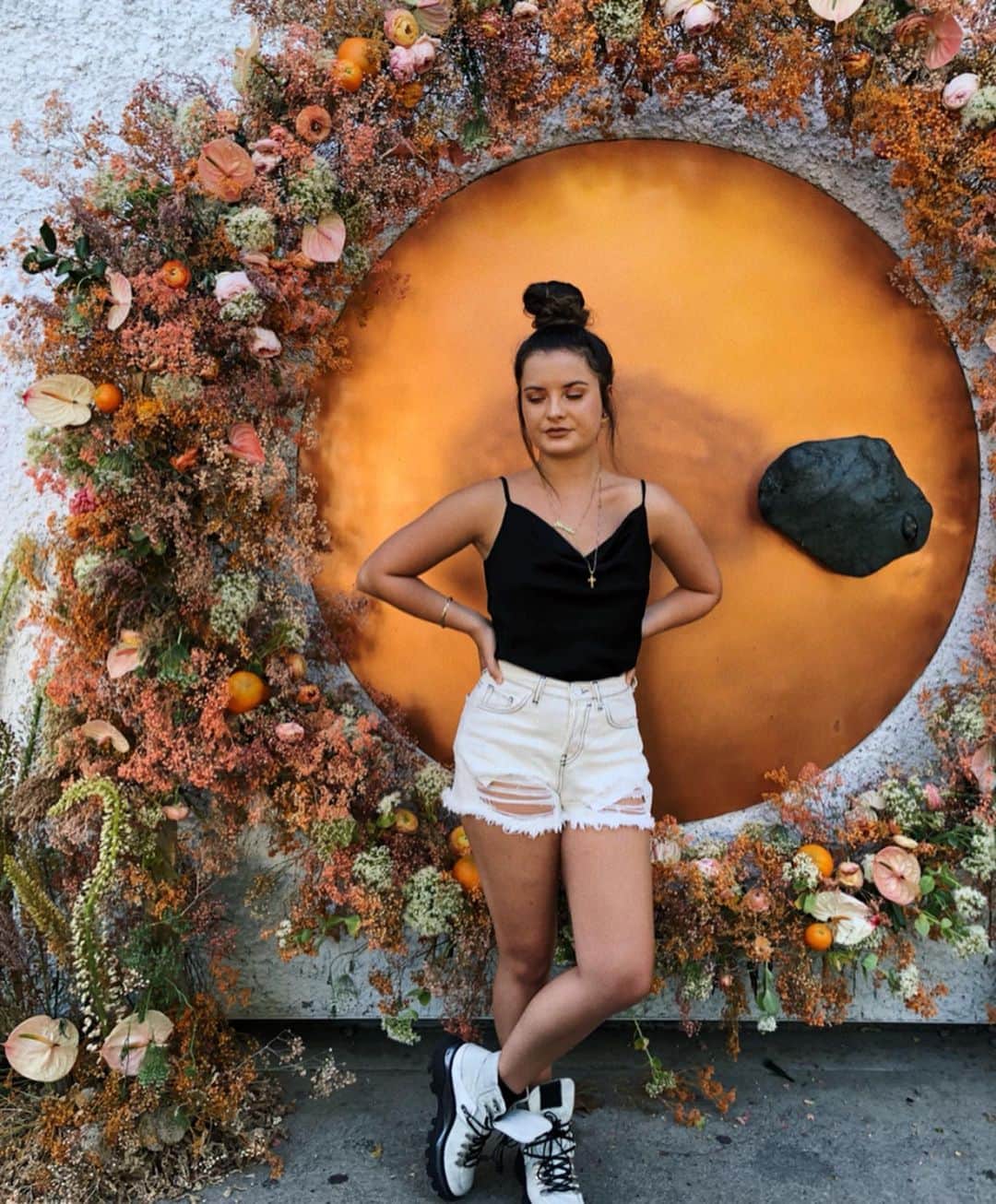Brooke Marie Hylandさんのインスタグラム写真 - (Brooke Marie HylandInstagram)「Now acceptable: all things pumpkin spice! Happy 1st day of fall 🍂」9月24日 5時42分 - brookehyland