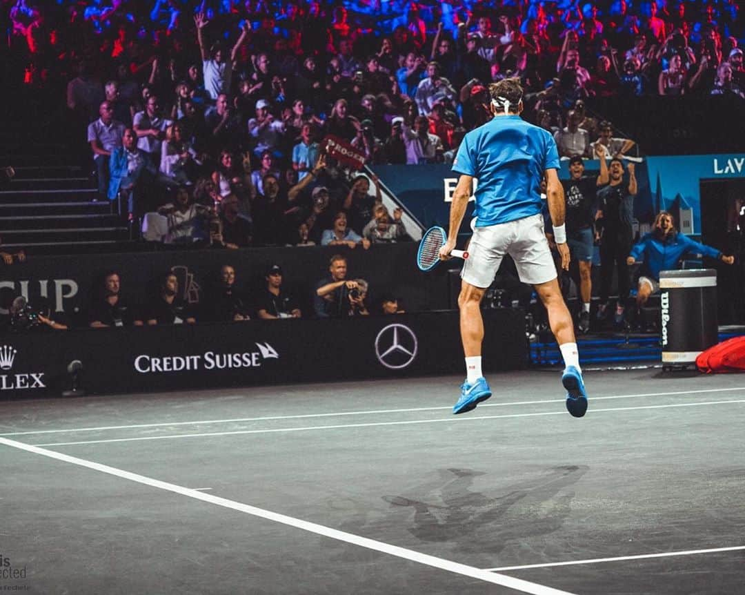 ロジャー・フェデラーさんのインスタグラム写真 - (ロジャー・フェデラーInstagram)「It was a dream of mine to play the Laver Cup in Switzerland. The fans, the city, and the atmosphere was electric. It’s moments like these that continue to make the game so enjoyable for me.  It was a magical moment in my career. 🙌🇪🇺🏆🇨🇭 @domithiem @rafaelnadal @stefanostsitsipas98 @fabiofogna @alexzverev123 @robertobautistaagut  Shoutout to Team World and looking forward to Boston 2020!#lavercup」9月24日 6時31分 - rogerfederer