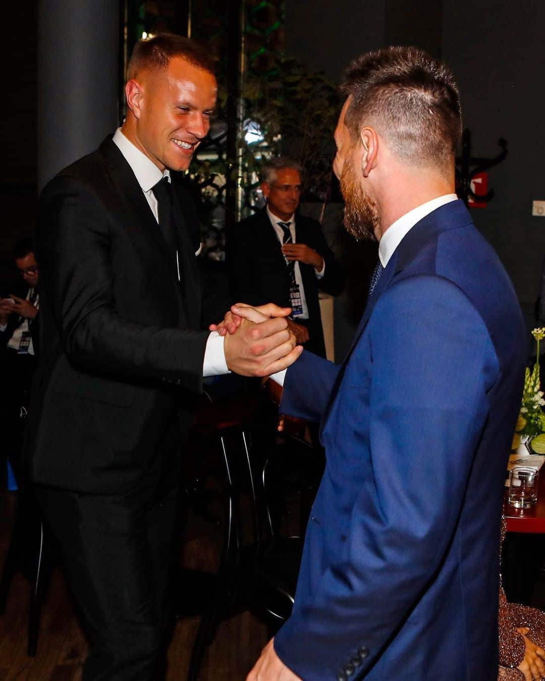 FCバルセロナさんのインスタグラム写真 - (FCバルセロナInstagram)「💙 The Best Teammates ❤️」9月24日 6時53分 - fcbarcelona