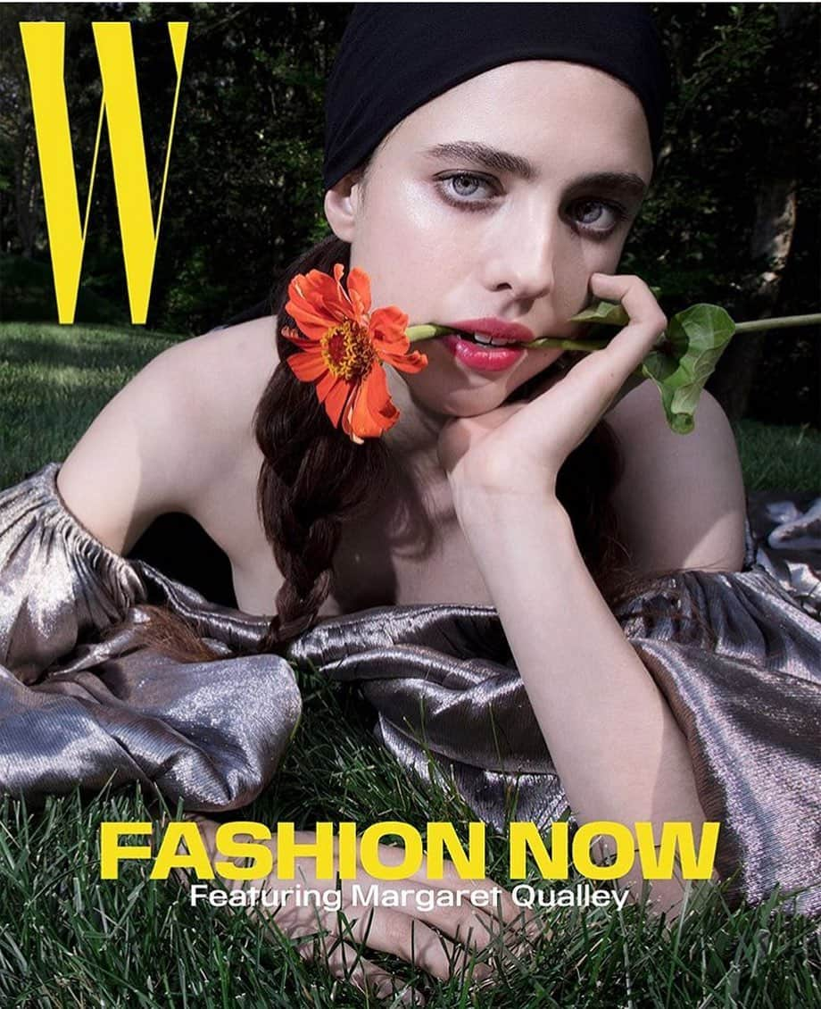 IMG Modelsさんのインスタグラム写真 - (IMG ModelsInstagram)「Here+Now. *️⃣ @margaretqualley covers @wmag. #📷 @inezandvinoodh #👗 @saramoonves #👸🏻 #IMGstars」9月24日 7時21分 - imgmodels