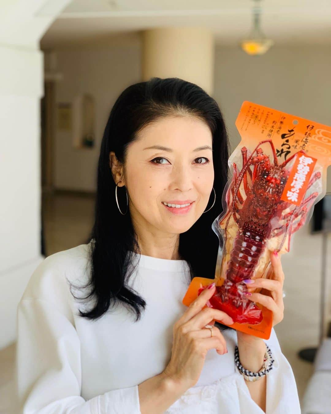 藤あや子さんのインスタグラム写真 - (藤あや子Instagram)「#三重県志摩市 #都リゾート志摩ベイサイドテラス  #伊勢海老あられ #のど自慢」9月24日 10時46分 - ayako_fuji_official