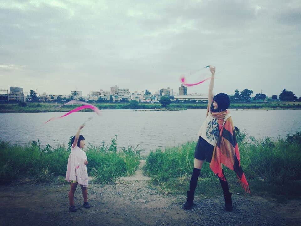 野本かりあのインスタグラム：「懐かしく、素敵な写真が出て来た。 #今は無き #たぬきや」