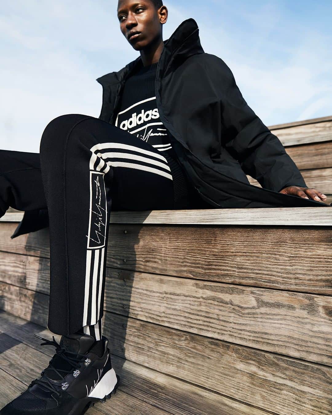 ワイスリーのインスタグラム：「Y-3 GORE-TEX Hooded Padded Parka, Y-3 Tech Knit Crew Sweater and Track Pants, and Y-3 KYOI TRAIL.  Y-3 Fall Winter 2019. --- #adidas #Y3 #YohjiYamamoto Discover the collection at Y-3.com」
