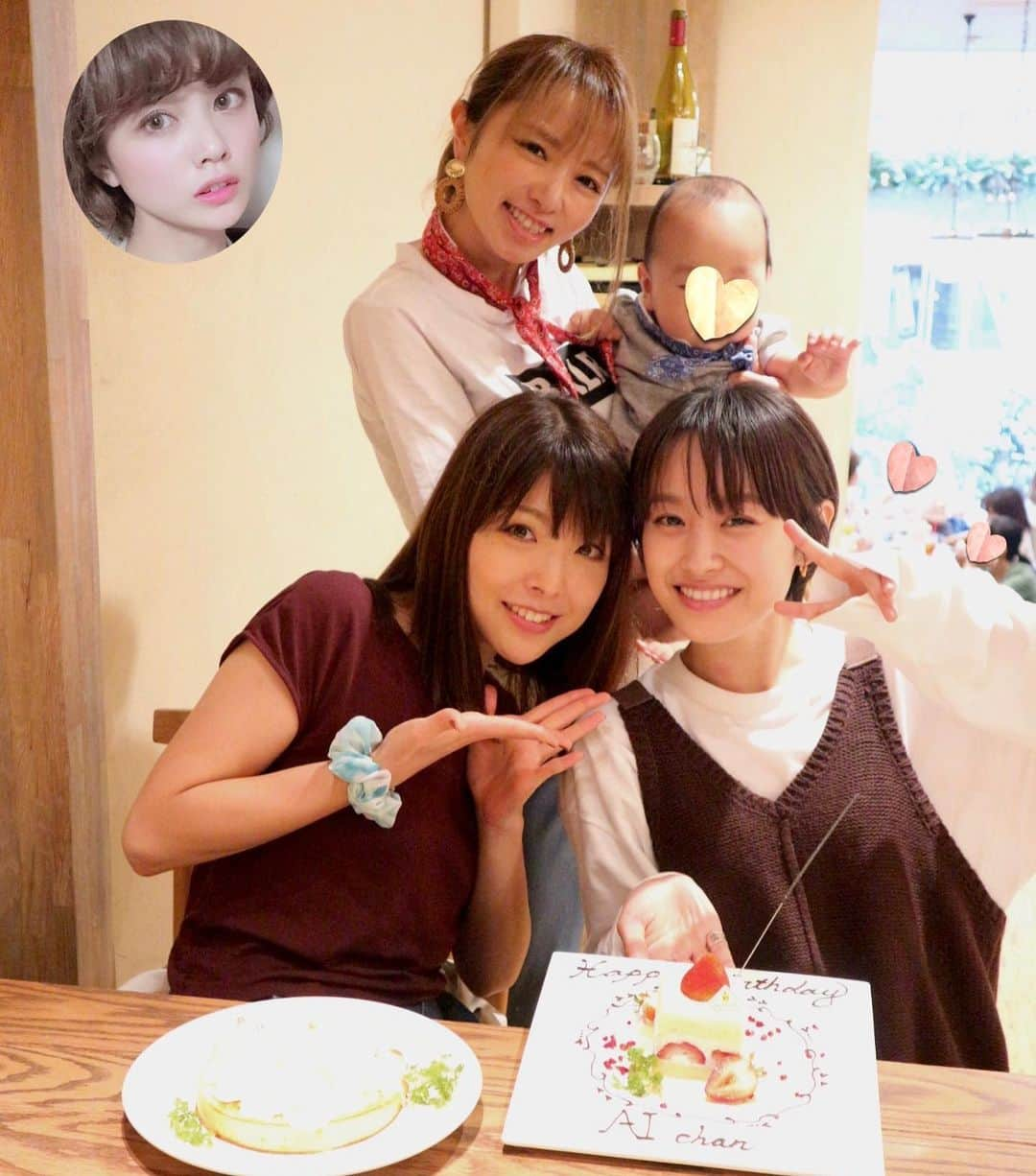 紺野あさ美さんのインスタグラム写真 - (紺野あさ美Instagram)「久々の5期集合ー！ 9月誕生日の愛ちゃんお祝い🥰  も、残念ながらガキさんが 予定合わずだったので クラスの集合写真風に 作ってみた2枚目🙌  とっても楽しくて懐かしかったし これからの生活が より豊かになりそうな 深いい話もできました☺️💓 また集まろうねー！」9月24日 21時53分 - asami__k