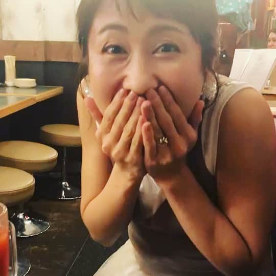 糸数美樹のインスタグラム：「鬼ほど笑った夜でした💯💯 #新橋での再会 #鬼ほど笑って鬼ほど泣いたわー #いい出会いでした #急の呼びかけだったのに来てくれてありがとうね #疲れも吹っ飛びました #お互いよんなー頑張りましょう #秀ちゃんあゆみ #秀ちゃんお父さんおめでとね #あゆみ❤️ #みきとにー」