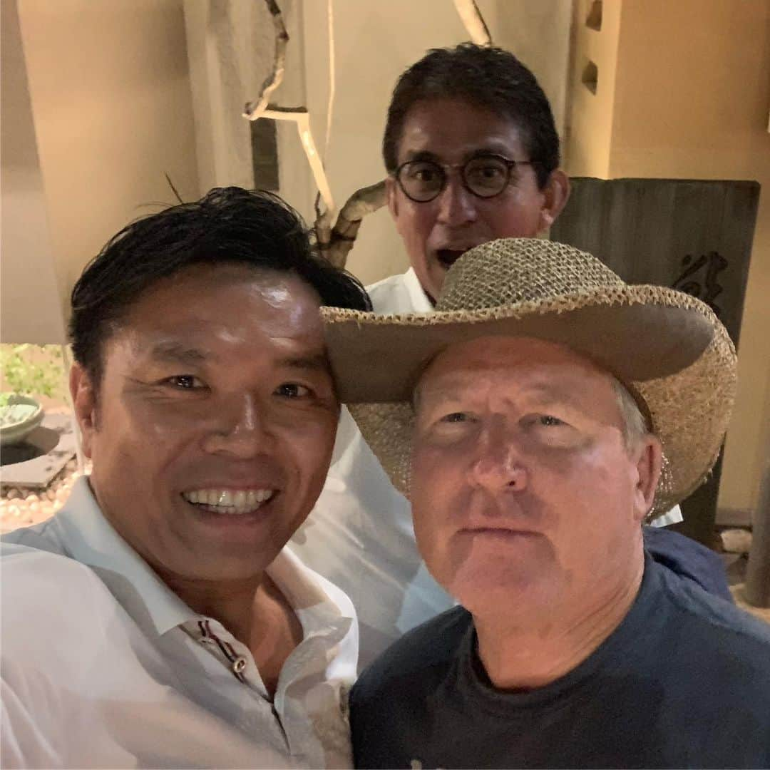 松浦孝亮さんのインスタグラム写真 - (松浦孝亮Instagram)「#kennyroberts  #agurisuzuki  #kosukematsuura #worldchampion #kingkennyroberts  #legend  #世界チャンピオン」9月24日 22時16分 - ko_matsuura