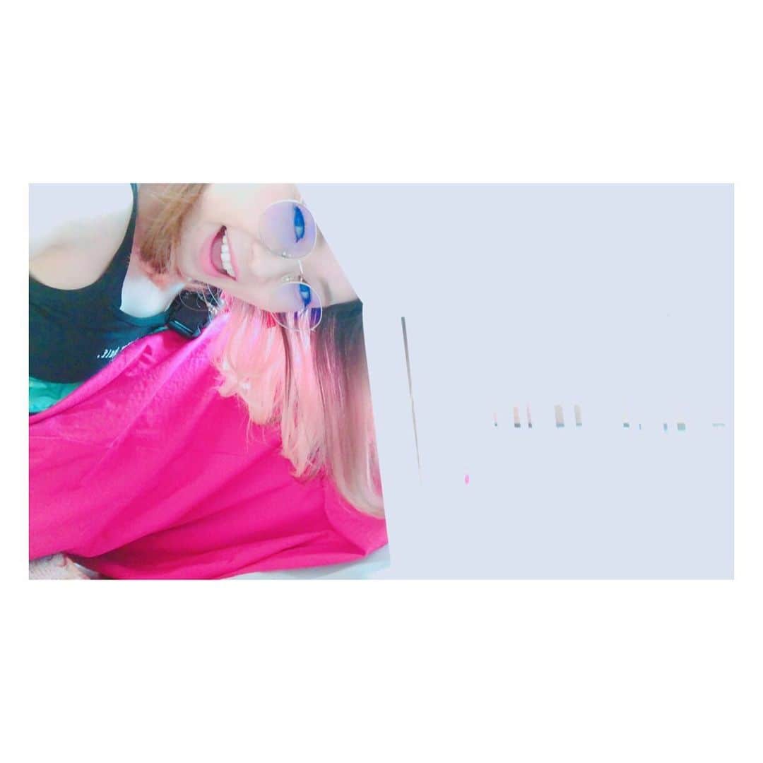 荒牧陽子のインスタグラム：「✰︎お知らせ✰︎﻿ ﻿ 日本テレビ系列 ‪25日(水) 21:00～22:54‬﻿ 「今夜くらべてみました」‪2時‬間スペシャル﻿ ﻿ ◎前半：悲しき女子校育ちの女VS男子校育ちの斎藤クン﻿ ﻿ 出演者：神田愛花　中山忍　斎藤工　床嶋佳子　プー・ルイ　土屋怜菜　（登場順）﻿ ﻿ ◎後半：今くら的最強ものまね美女軍団﻿ ﻿ 出演者：りんごちゃん　みかん　沙羅　丸山礼　‪荒牧陽子‬　やしろ優　森昌子　（登場順）﻿ ﻿ 是非ご覧下さい(^^)/」