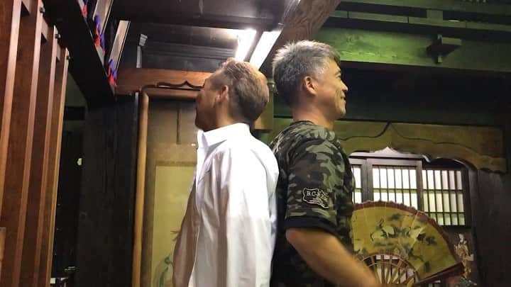 矢野由希子のインスタグラム：「楽しかった様子をば。 動画バージョン 1枚目はビール飲めるじゃんけん (私は無条件で飲めるよ。) 小林さん大きめのリアクションは とてもレアいと思う。 2枚目はガマカツ本社で遊んだあと  #城島健司のJ的な釣りテレビ #城島健司と愉快な仲間たち #JTV #城島健司 #小林一史  #橋口D #マルキュー #ガマカツ #サンライン #埼玉 #大阪 #山口 #車で巡ったよ」