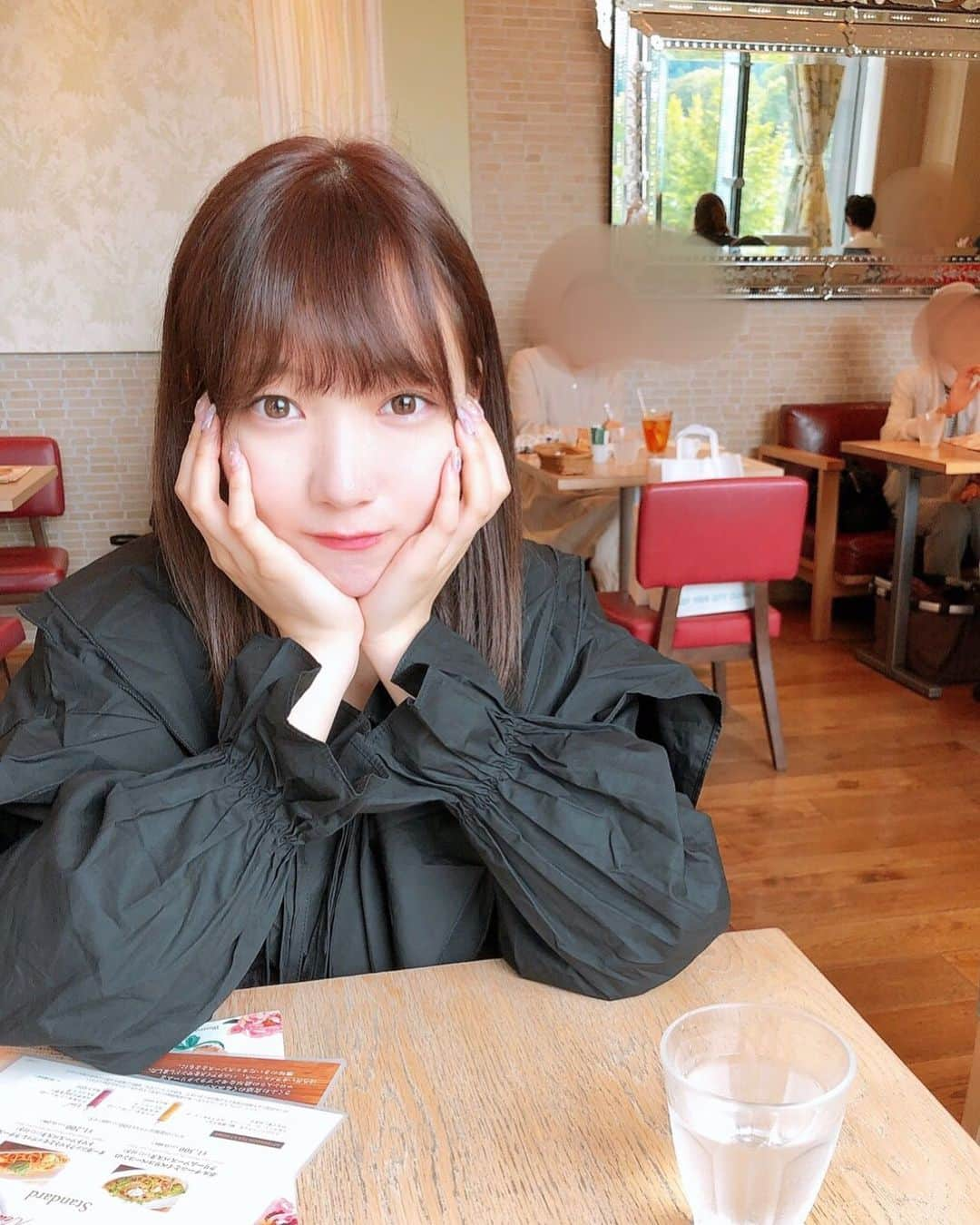 京佳さんのインスタグラム写真 - (京佳Instagram)「カフェカフェカフェ🍰🗼❣️ まじらぶな人と今日は 会ってきた🥰  海鮮丼食べたカフェの前に！笑🍣 いけち〜♡ #afternoontea #ootd #japanesegirl  #gravure #sexy #asiansexy  #asiangirls  #性感 #likeforlikes  #like4likes  #likeforfollow  #likeforlikeback」9月24日 16時40分 - kyouka_1202