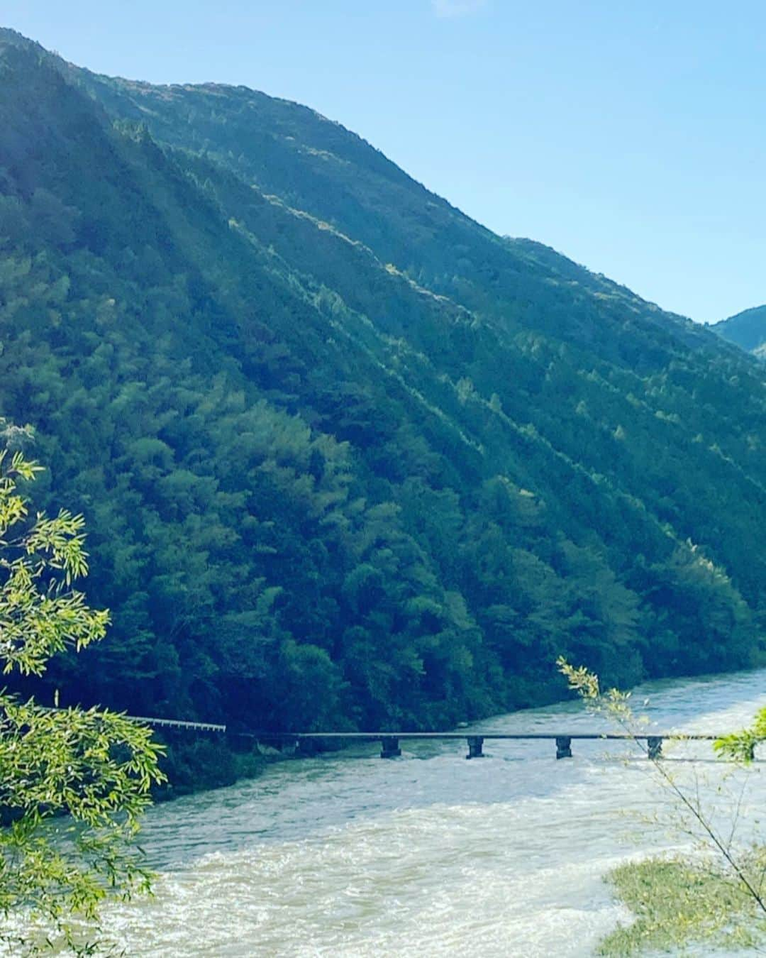 クボタマサヒコさんのインスタグラム写真 - (クボタマサヒコInstagram)「夏休み #仁淀川 #沈下橋」9月24日 18時33分 - kubota_masahiko