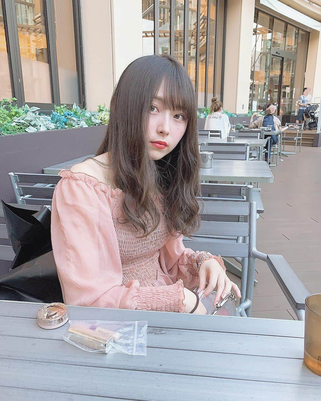 島村嬉唄さんのインスタグラム写真 - (島村嬉唄Instagram)「チラッ」9月24日 18時36分 - uta_0624