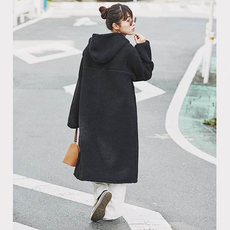のインスタグラム：「もこもこ🐻 #fashion#work#shoot#GeeRA」