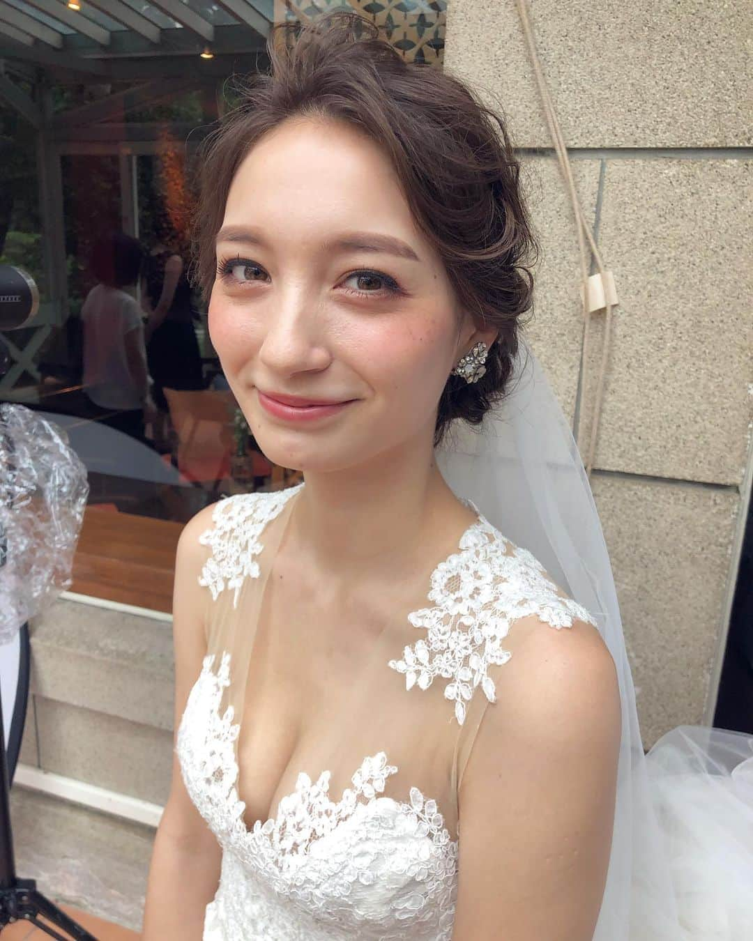 山神アリシアさんのインスタグラム写真 - (山神アリシアInstagram)「@soshuen_bridal in KOBE 👰 . . . . #wedding #bride #bridetobe #japan #kobe #蘇州園花嫁 #蘇州園 #神戸 #ウェディング #結婚式 #プレ花嫁 #ドレス #式場 #ブーケ #アリウェディング」9月24日 20時50分 - aliciayamagami