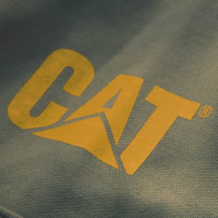 バーニーズ・ニューヨークのインスタグラム：「@johnelliottco x @caterpillarinc launching 9/25 exclusively with @barneysny」