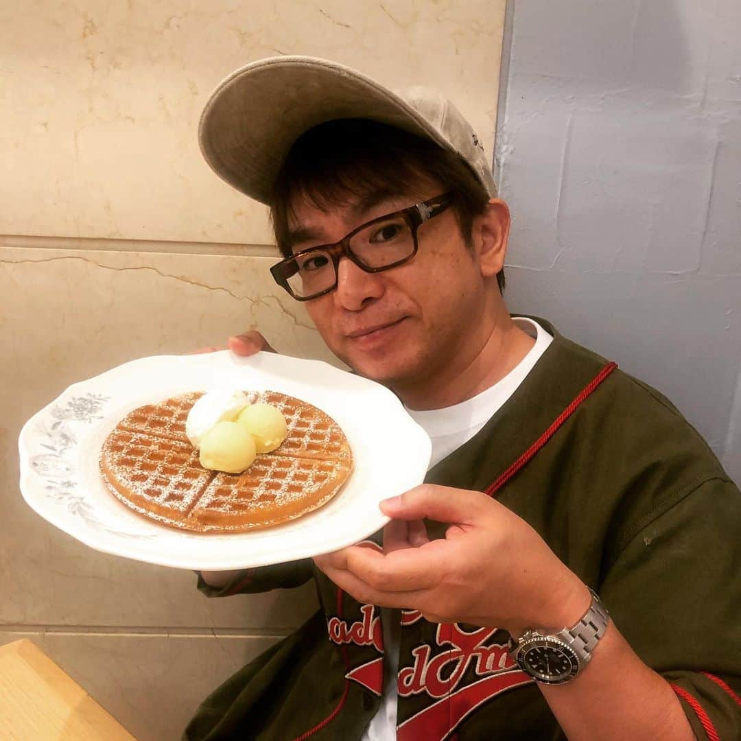 濱口優さんのインスタグラム写真 - (濱口優Instagram)「#ワッフル」9月25日 0時21分 - hamaguchi_masaru