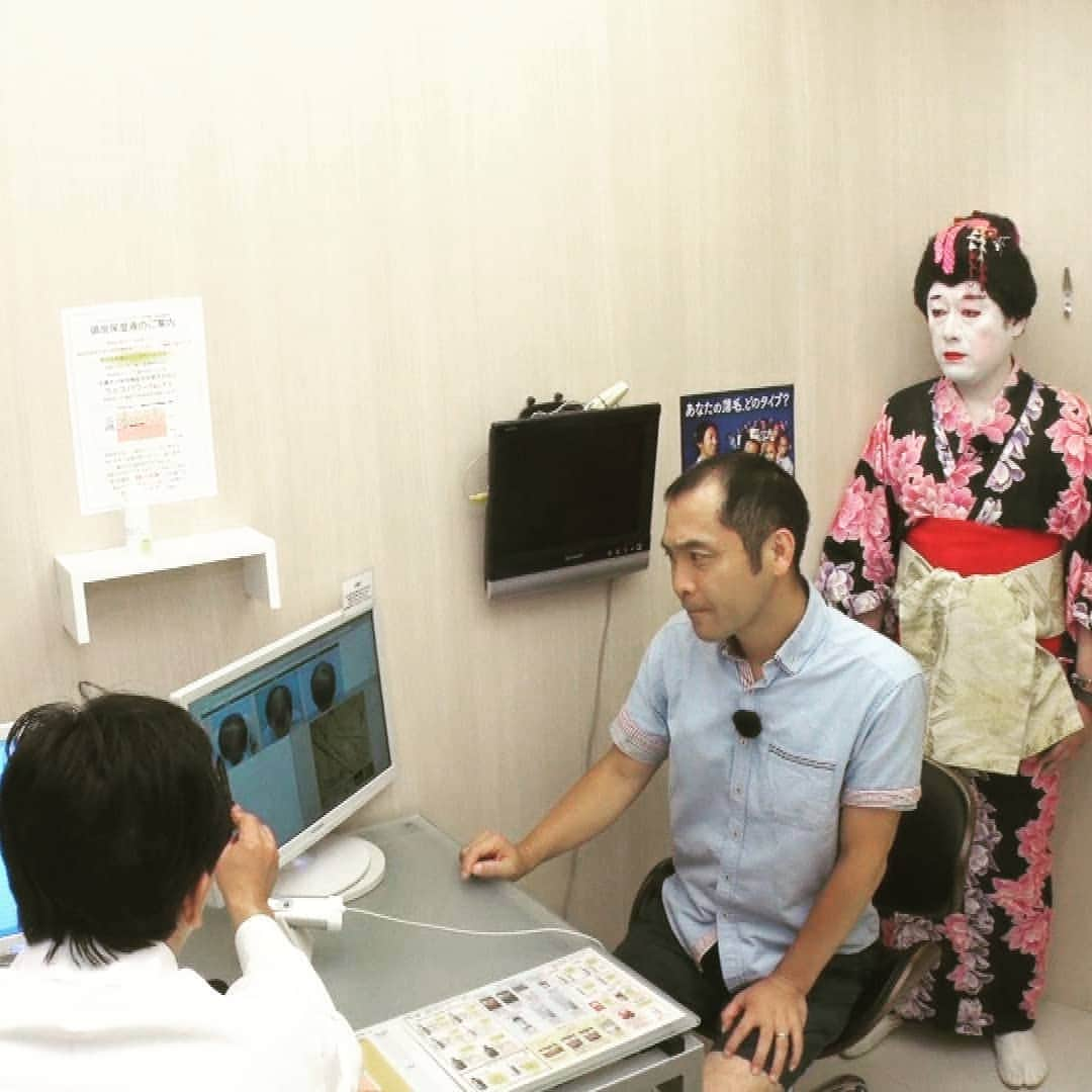 おぐさんのインスタグラム写真 - (おぐInstagram)「こうなったらフサフサになってやる！ 薄毛から脱出する企画が始まり、クリニックに通い始めました！ 28日の常滑お笑いEXPO特番をお見逃しなく！ #中京テレビ  #薄毛芸人育毛プロジェクト #Dクリニック #aga  #常滑  #常滑お笑いexpo  #おぐ #コウメ太夫」9月25日 0時34分 - xiaodaozhanghong