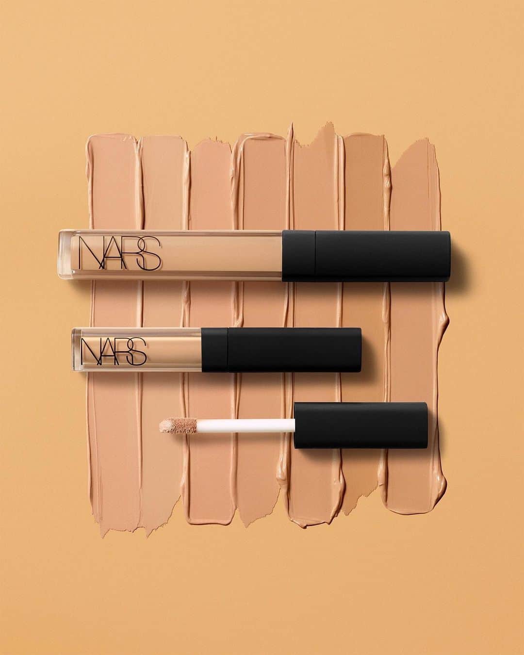 NARSさんのインスタグラム写真 - (NARSInstagram)「Go big or go mini. Radiant Creamy Concealer in both mini and full size, only @sephora | Mini size available for $13」9月25日 2時55分 - narsissist