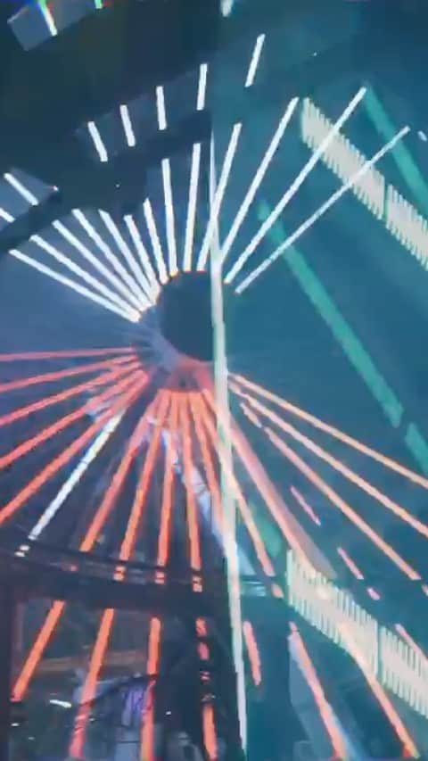 ニック・マーティンのインスタグラム：「Behind the scenes look at our music video for HIFTBL. We shot this at Santa Monica Pier through the night until the sun came up. We clearly had a blast..」