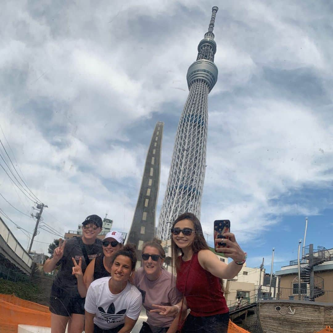 菊池沙都さんのインスタグラム写真 - (菊池沙都Instagram)「I MISS YOU GIRLS 🥺❤️ So many memories and  dumplings🥟 We had so much fun 🥰🥰🥰 Thank you for coming to our wedding party ✈️💓 とても楽しすぎて。英語話せるようになりたい。 #onemonthago#timeflies#tbt  #Tokyo#dumplings #Family#friends#boston  #English#英語の勉強 したい。」10月24日 9時58分 - satochin30