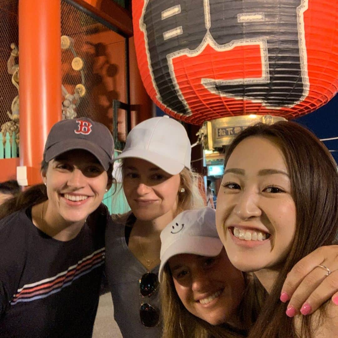 菊池沙都さんのインスタグラム写真 - (菊池沙都Instagram)「I MISS YOU GIRLS 🥺❤️ So many memories and  dumplings🥟 We had so much fun 🥰🥰🥰 Thank you for coming to our wedding party ✈️💓 とても楽しすぎて。英語話せるようになりたい。 #onemonthago#timeflies#tbt  #Tokyo#dumplings #Family#friends#boston  #English#英語の勉強 したい。」10月24日 9時58分 - satochin30