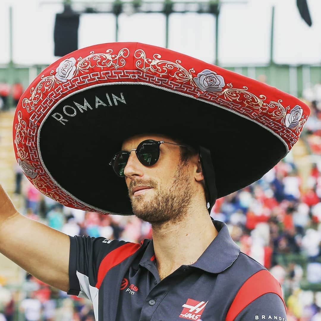 ロマン・グロージャンのインスタグラム：「Mexicooooo 🇲🇽🇲🇽🇲🇽 📷@motorsport.images」