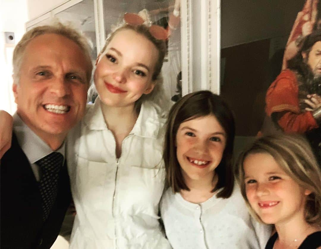 パトリック・ファビアンさんのインスタグラム写真 - (パトリック・ファビアンInstagram)「Daughters 1st Opera....starring their Favorite, the #Amazing @dovecameron @reneeflemingmusic & @brianstokesm  #LightInThePiazza #LAOpera . 👉A gorgeous show, don’t miss it!👈 . . . @laopera @happeningindtla #DaddyDaughterDay @musiccenterla #Cloud9 @disneychannel #livandmaddie #descendants  #theatre #arts #matinee」10月24日 3時10分 - mrpatrickfabian