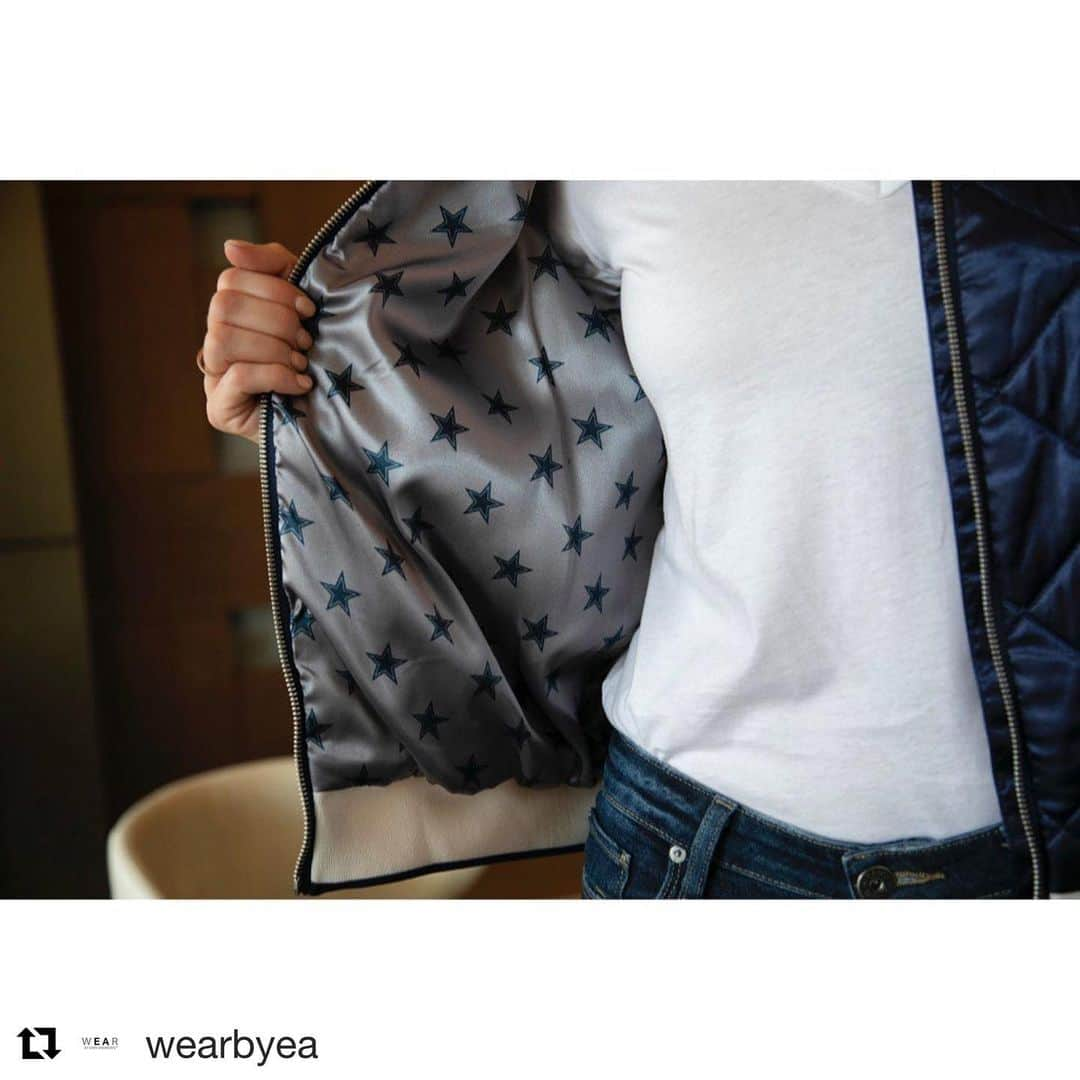 エリン・アンドリューズさんのインスタグラム写真 - (エリン・アンドリューズInstagram)「All of our @wearbyea bombers have your team’s logo on the inside lining! Check out all 32 teams now on @officialnflshop & @fanatics NOW!! #Repost @wearbyea On Wednesdays we WEAR bombers 💁‍♀️💣😍 #EveryWEAR #AnyWEAR #Dallas #Cowboys #NFLstyle #bomber」10月24日 5時25分 - erinandrews