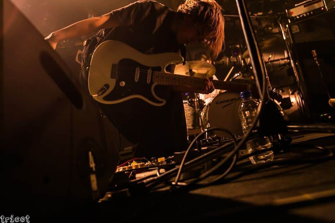 tricotさんのインスタグラム写真 - (tricotInstagram)「9.23.19 yonige & tricot  tour 「ツアーの名は。」 CLUB QUATTRO Nagoya,Aichi. Pic: @kaooochi1226」10月24日 9時33分 - tricot_band_jp