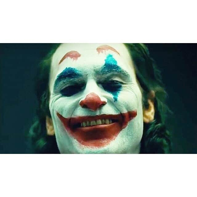 takuma watanabeさんのインスタグラム写真 - (takuma watanabeInstagram)「#joker #🃏 #🤡 #🔫」10月24日 9時50分 - takumagram